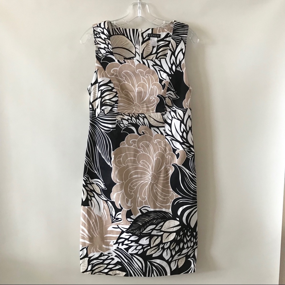 VENUS Knee Length Pattern Sheath Dress - Picture 2 of 7